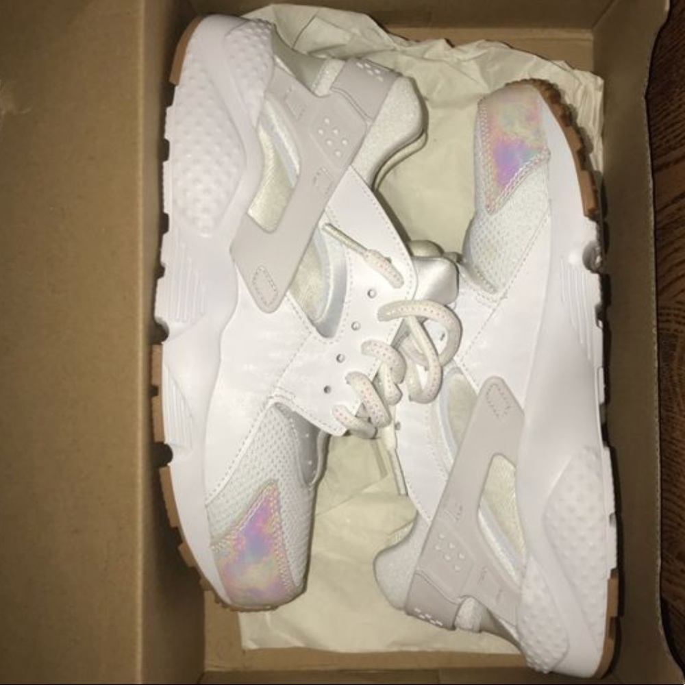 All white nike huaraches